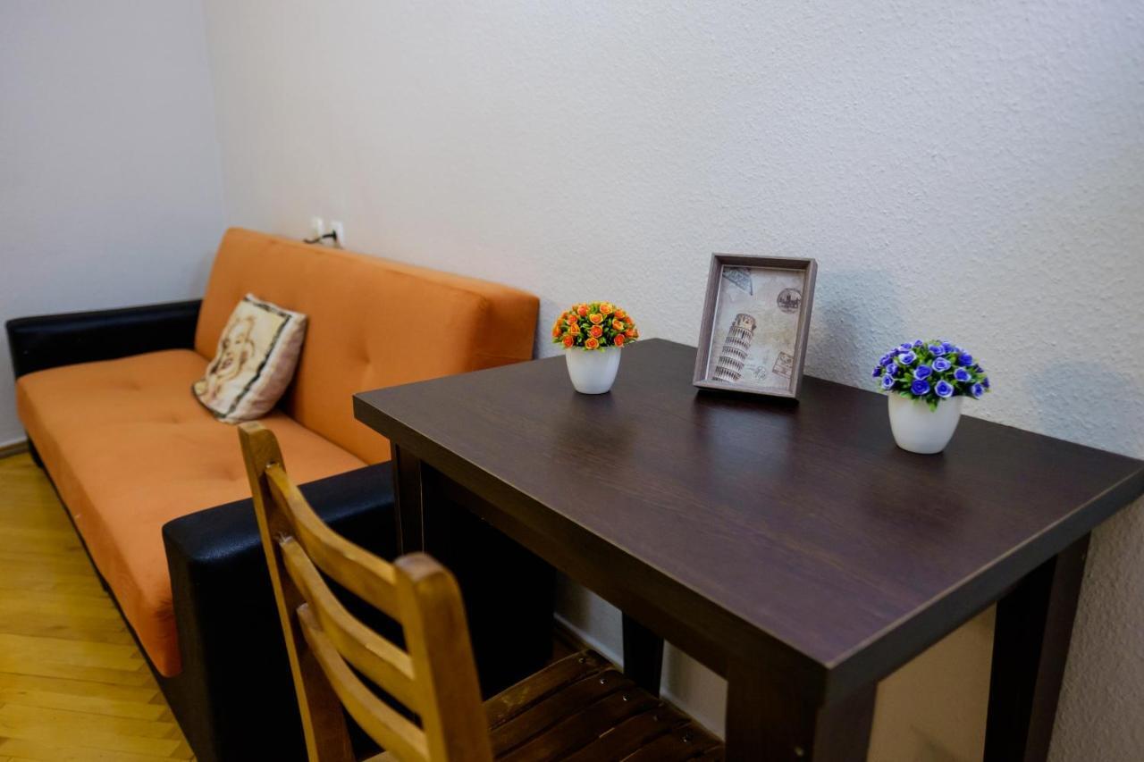 Apartment Rome Tbilisi Bagian luar foto